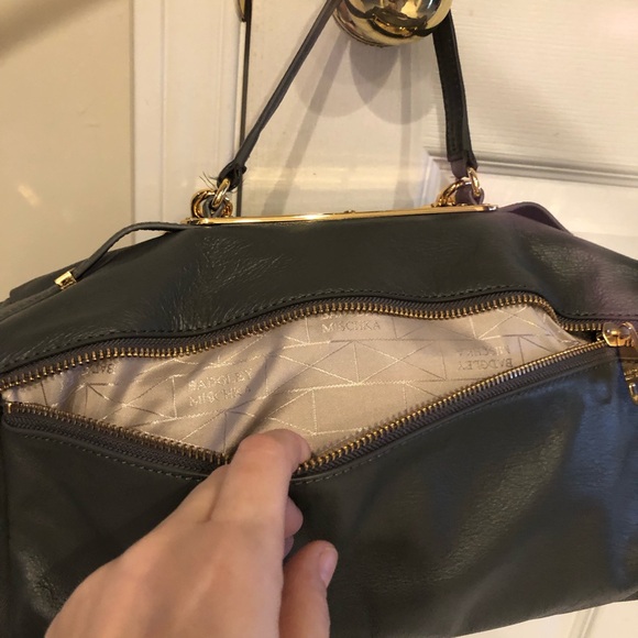 Badgley Mischka grey rectangular leather satchel with calfskin pocket - Picture 6 of 16